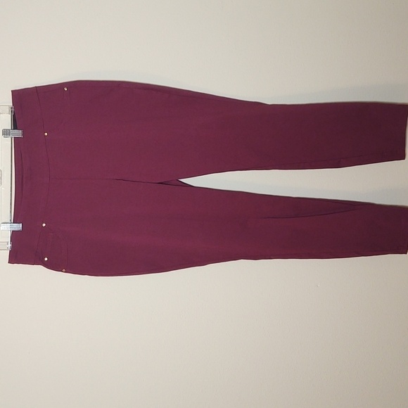 Harve Benard Pants - Harve Benard NWT Women's Classic Ankle Pants